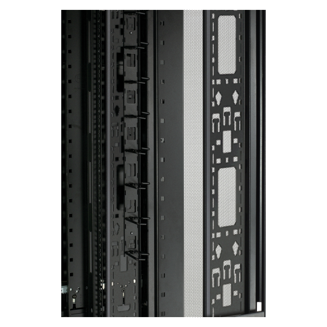 Razones para comprar APC AR3100X717