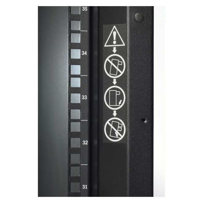 Vista trasera del APC NetShelter SX 42U Rack
