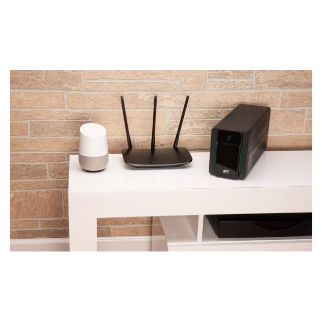 APC BX750MI UPS trasera