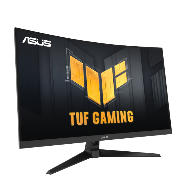 ASUS TUF Gaming VG32VQM5B en varios ambientes de usuario
