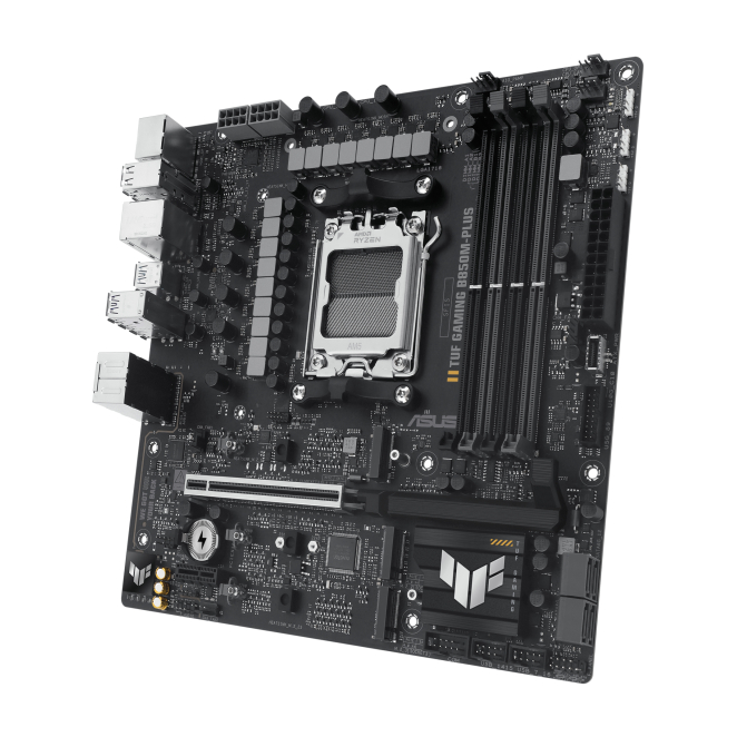 ASUS TUF Gaming B850M-PLUS en uso