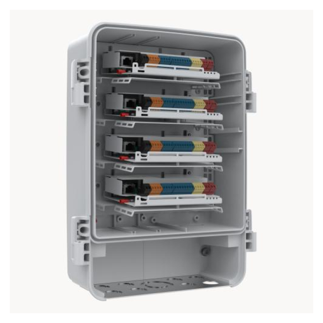 Axis A1214 controlador de seguridad siendo instalado