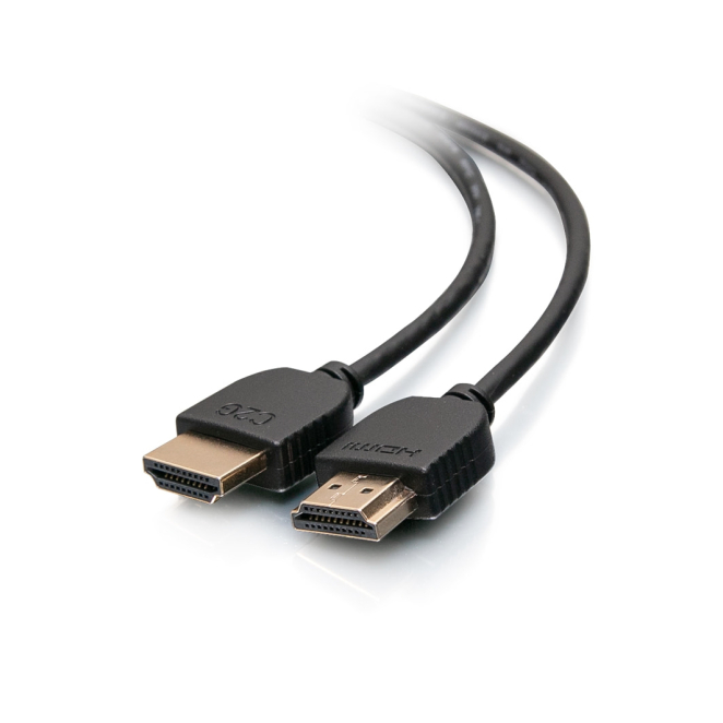 C2G Cable HDMI flexible de alta velocidad de 0,6 m con conectores de bajo perfil - 4K 60 Hz
