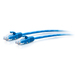 C2G Cable de conexión Ethernet delgado sin apantallar (UTP) con protección antienganche Cat6a de 0,3 m - Azul