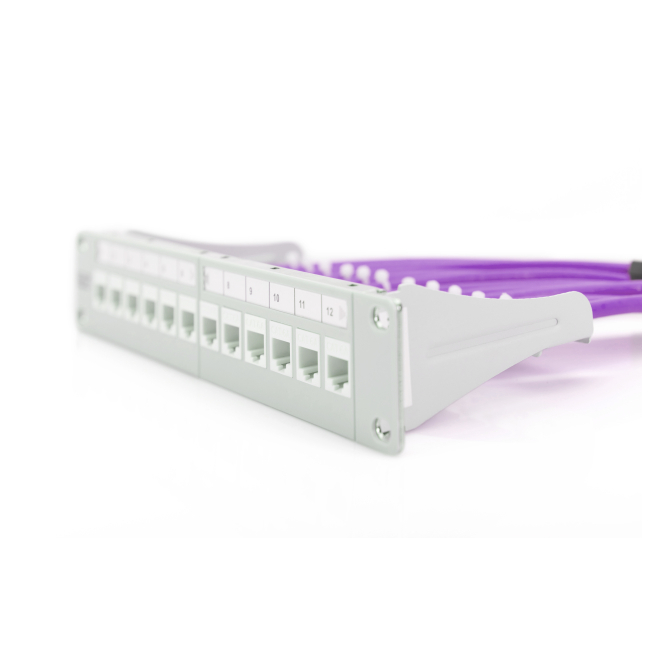 Cable Digitus CAT 6 en instalación