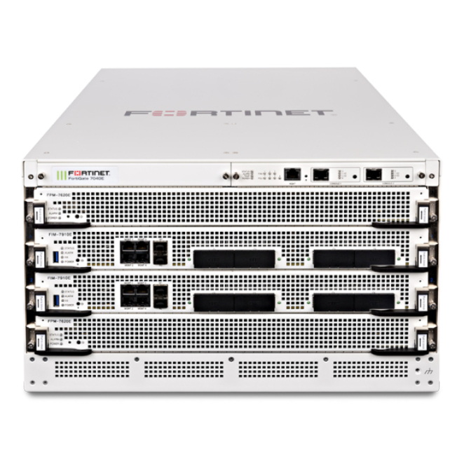 FortiGate-7040E-9 Hardware plus FortiCare Premium and FortiGuard Unified Threat Protection (UTP) 60 meses