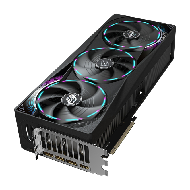 Experiencia de usuario con GIGABYTE AORUS GeForce RTX 5080 MASTER 16G
