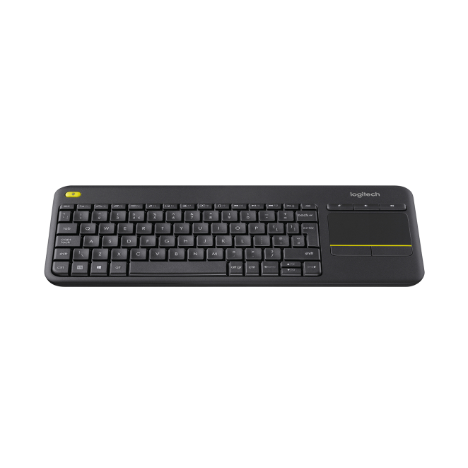 Logitech K400 Plus en sala de estar