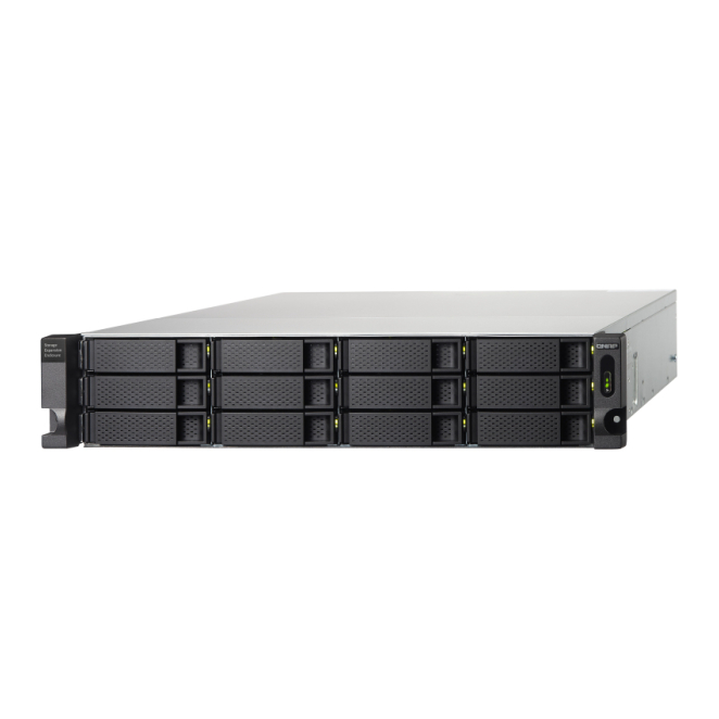 Experiencia de usuario QNAP TL-R1200C-RP caja para disco duro externo