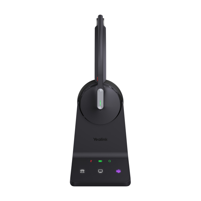 Auriculares Yealink WH64 Mono Teams en uso