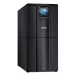 Sistema de alimentación ininterrumpida APC SMC3000I con capacidad de 3 kVA y potencia de 2100 W. SKU: SMC3000I