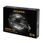 Vista del ADATA LEGEND 960, un SSD M.2 PCI Express 4.0 de 2 TB con tecnología 3D NAND, SKU ALEG-960-2TCS