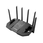 Imagen del router inalámbrico ASUS modelo 90IG0A30-MO9C00, de color negro, con capacidades tribanda (2.4 GHz, 5 GHz, 6 GHz) y velocidad de 2.5 Gigabit Ethernet