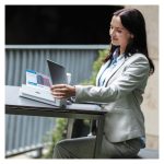 Escáner Brother DS-740D, alimentado con hojas, resolución de 600 x 600 DPI, tamaño A4, color negro y blanco. SKU DS740DTJ1