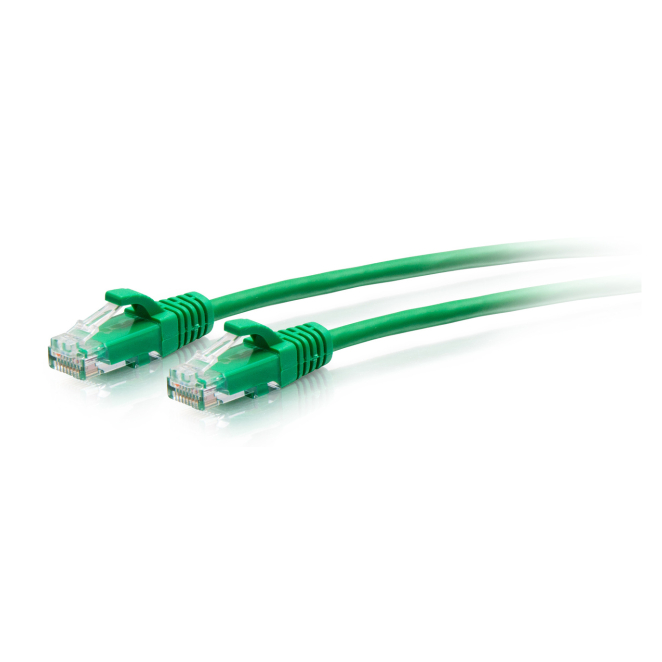C2G cable Ethernet Cat6a sin apantallar con antienganche verde C2G cable de conexión Ethernet delgado sin apantallar UTP con protección antienganche Cat6a de 0,3 metros - SKU: C2G30153