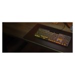 Teclado para juegos Corsair K70 MAX, conexión USB, layout en inglés de EE. UU., color negro, con iluminación RGB, SKU CH-910961G-NA