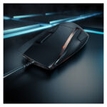 El CHERRY MC 3.1 es un ratón para juegos, ambidextro, con conexión USB tipo A y sensor óptico de 5000 DPI. SKU JM-3000-2.