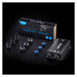 Vista del adaptador e inyector de PoE Gigabit Ethernet Cudy POE25 con capacidad de 100 voltios