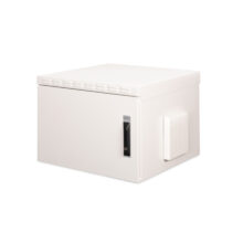 Digitus Carcasa de pared para uso al aire libre, modelo IP55, mide 600 x 600 mm y es apta para condiciones exteriores. SKU: DN-19 07U-6/6-I-OD