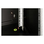 Imagen de la carcasa de pared Digitus Unique, de 600 x 600 mm. Modelo con SKU DN-19 16U-6/6-SW. Ideal para equipos de red.