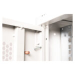 Vista frontal del Digitus Armario Mural SOHO Pro, tamaño 483 mm (19 pulgadas), dimensiones 540x400 mm, SKU DN-49209