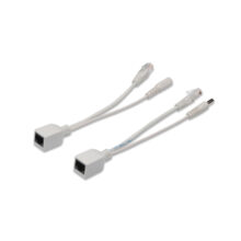 Imagen del juego de cables PoE pasivos de la marca Digitus, incluye un divisor y un inyector. SKU: DN-95001.