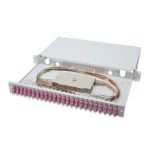 Digitus Caja de Empalme de Fibra Óptica equipada con conectores SC y cableado OM4, SKU DN-96322-4