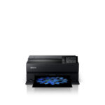 Impresora de gran formato Epson SureColor SC-P700 con resolución de 5760 x 1440 DPI, Wifi, inyección de tinta a color, tamaño A3 y conectividad Ethernet. SKU: C11CH38402
