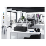 Impresora de gran formato Epson SureColor SC-P700 con resolución de 5760 x 1440 DPI, Wifi, inyección de tinta a color, tamaño A3 y conectividad Ethernet. SKU: C11CH38402