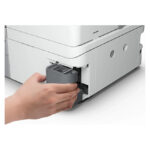 Vista frontal de la impresora Epson EcoTank ET-4956 con impresión de inyección de tinta, resolución de 4800 x 1200 DPI, velocidad de 35 ppm y conectividad Wifi. SKU: C11CL40403