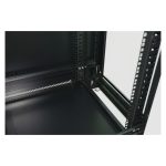 Armario rackmount de pie Extralink 37U 600x800 en color negro, SKU EX.11397. Ideal para servidores y equipos de red.