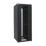 Armario rack 42U de Fibrain, modelo SRS-42-8/8-S04-B. Rack independiente de color negro ideal para almacenamiento de equipos TI.