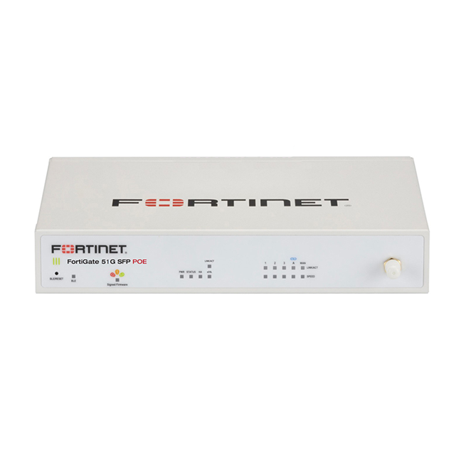 FortiGate Seguridad Router con 3 Puertos RJ45 PoE+ y Almacenamiento SSD 64GB FortiGate-51G-SFP-PoE con 3 puertos RJ45 PoE+, 1 puerto RJ45 PoE+ WAN, 1 puerto RJ45 WAN, 1 puerto SFP y almacenamiento SSD de 64GB. SKU: FG-51G-SFP-POE.