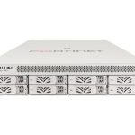 Fortinet FortiManager-410G Centralized management appliance con 4 puertos GE RJ45, 2 puertos SFP, 32 TB de almacenamiento autocifrado y soporte hasta 150 dispositivos Fortinet o dominios virtuales. SKU FMG-410G.