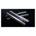 Imagen del módulo de memoria G.Skill Trident Z RGB con 32 GB de capacidad, 2 x 16 GB DDR5 a 6000 MT/s, SKU F5-6000J3238F16GX2-TZ5RS