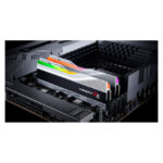 Imagen del módulo de memoria G.Skill Trident Z RGB con 32 GB de capacidad, 2 x 16 GB DDR5 a 6000 MT/s, SKU F5-6000J3238F16GX2-TZ5RS