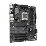 Imagen de la placa base GIGABYTE B650 UD AX compatible con CPUs AMD Ryzen Serie 9000, VRM de 6+2+2 fases, hasta 7600MHz DDR5, PCIe 5.0 y 4.0 M.2, LAN GbE, Wi-Fi 6, USB 3.2 Gen 2. SKU B650 UD AX