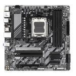 Imagen de la placa base GIGABYTE B850M DS3H con soporte para procesadores AMD Ryzen Serie 9000, 16+2+2 fases VRM digitales, hasta 8200MHz DDR5, 1x PCIe 5.0 + 1x PCIe 4.0 M.2, LAN 2.5, USB 3.2 Gen 2. SKU: B850M DS3H