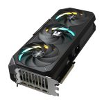 Imagen de la tarjeta gráfica GIGABYTE GeForce RTX 5080 GAMING OC 16G con 16GB GDDR7, 256 bits, PCI-E 5.0, 2730MHz Core Clock, 3 x DisplayPort y 1 x HDMI. SKU: GV-N5080GAMING OC-16GD.