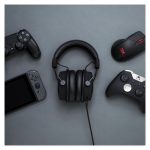 Auriculares inalámbricos HyperX Cloud Alpha en color negro y rojo, ideales para gaming con sonido envolvente. SKU 4P5D4AA.