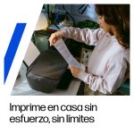 Imagen de la impresora HP DeskJet 2910 All-in-One, inalámbrica y a color, con SKU 89F98B#629