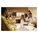 Cámara inteligente de Poly Studio E70 de HP con doble lente y avanzada tecnología de seguimiento visual, SKU 842F8AA.