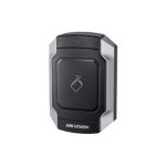 Lector básico de control de acceso Hikvision DS-K1104MK en colores negro y plata. SKU: DS-K1104MK.