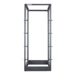 Imagen del armario rack Intellinet 714242, un rack independiente de 26U en color negro con estructura robusta y espaciosa.