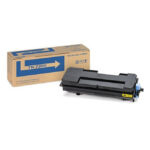 Cartucho de tóner original Kyocera TK-7300 en color negro, modelo de alta eficiencia, SKU 1T02P70NL0