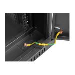 Vista frontal del Lanberg armario rack 42U independiente en color negro, modelo FF01-8042-12BL, ideal para servidores y equipos de red.