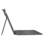 Carcasa de teclado Logitech Rugged Folio para iPad con SKU 920-011206, resistente y duradera.