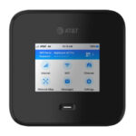 Router de red móvil NETGEAR Nighthawk M7 Pro, alta velocidad y conectividad avanzada, SKU MR7450-100EUS