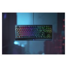 Teclado Razer Blackwidow V3 Tenkeyless para juegos con conexión USB, distribución QWERTY en inglés de EE. UU., color negro y retroiluminación RGB. SKU: RZ03-03490100-R3M1