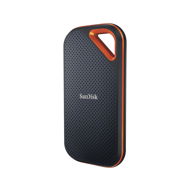 SanDisk Extreme PRO SSD 4TB USB-C rendimiento ultra rápido SanDisk Extreme PRO SSD de 4TB con conexión USB Tipo C 3.2 Gen 2, color negro y naranja. SKU SDSSDE81-4T00-G25